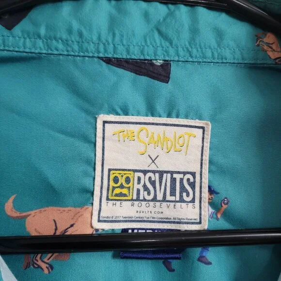 The Roosevelts RSVLTS x Sandlot Button Up Shirt Green Benny Beast Dog Mens M - Picture 4 of 12